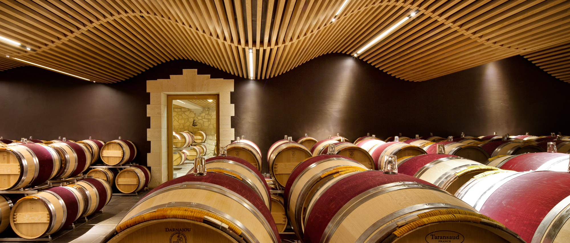 Wine aging vessels: what they do, how they taste